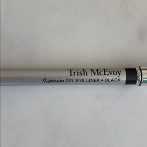 Trish McEvoy Instense Gel Eye Liner in Black